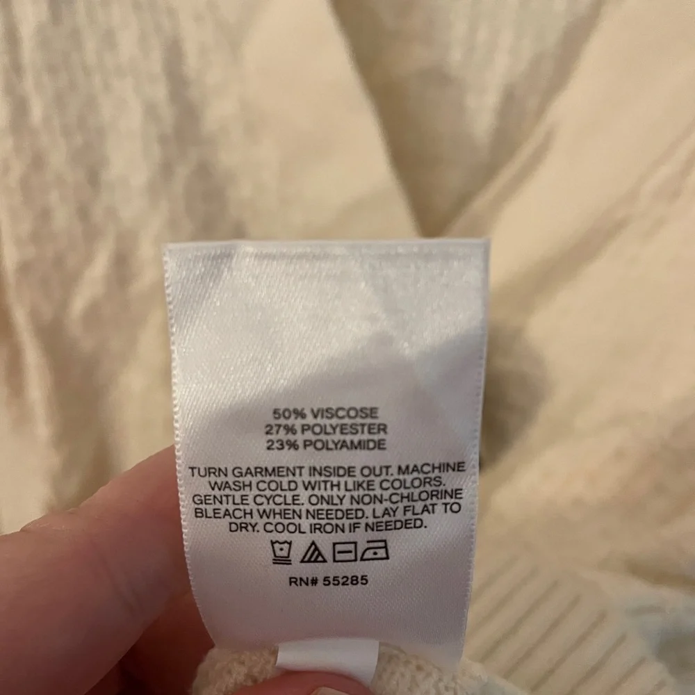 Express V-Neck Bow Cardigan - Picture 6 of 6